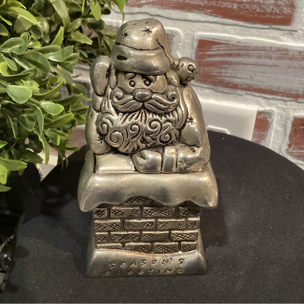⚫️ International Silver Company - Silverplated Santa Clause Salt & Pepper Shaker